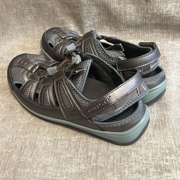 Orthofeet Verona Sandals - Picture 4 of 9